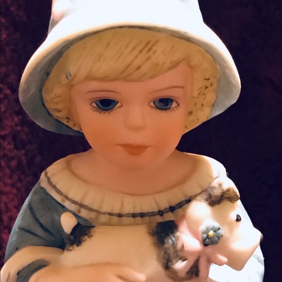 Jan Hagara's Figurine "Ashley" - Picture 3 of 4